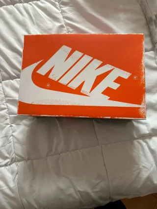 Nike Air Jordan 1 Rojo Blanco Talla 40