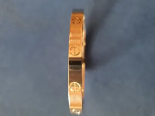 Pulsera Acero plateado de muy buena calidad.