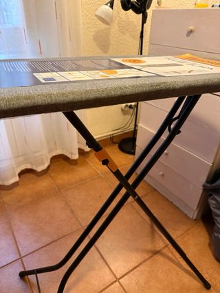 Tabla de planchar RÖRETS Pulse Black