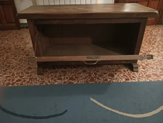 Mesa baúl de madera rústica