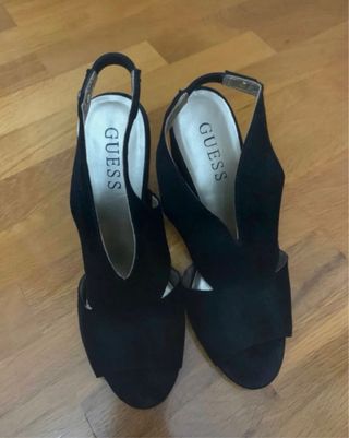 Sandalias Guess Tacón Negro Talla 38