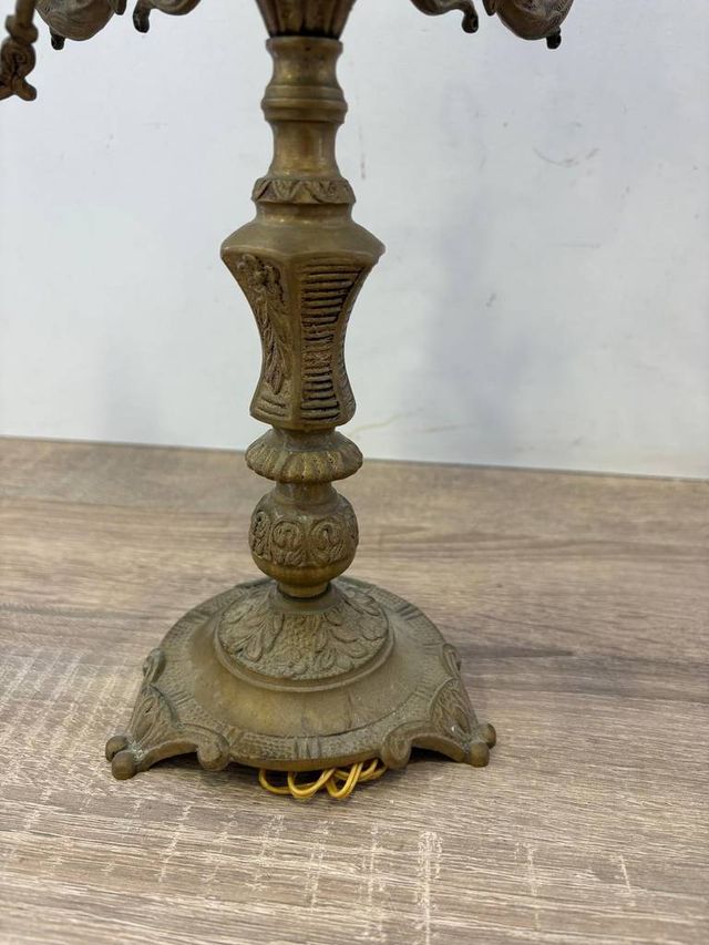 2 CANDELABROS ANTIGUOS