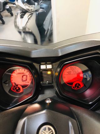 Yamaha Xmax 125