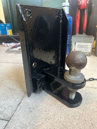 Enganche bola remolque Land Rover Santana