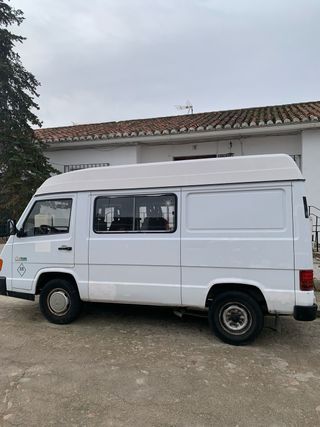 Mercedes-Benz MB 1994