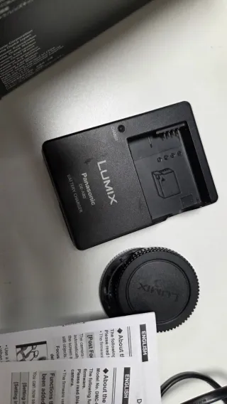 Lumix G7 con objetivo 14-140mm.