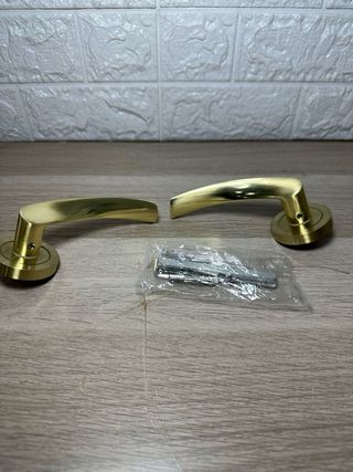 Amig Juego de 2 Manillas Doradas