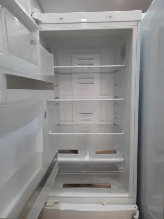 Nevera Siemens €190