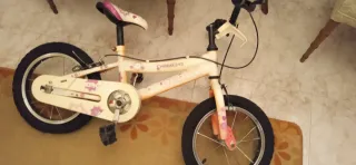 Bicicleta infantil niña