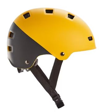 Patinete y casco infantil