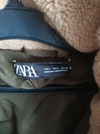 Plumas Zara verde  talla L