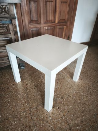 Mesilla auxiliar blanca de madera