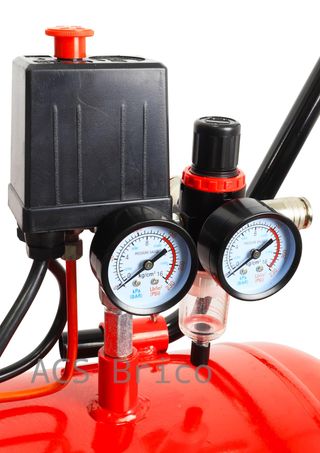 Compresor de Aire Silencioso 200L - 3,5 Hp - 2 Salidas - 09346 - Mader