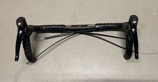 Manillar FSA y Manetas Tiagra Bici Carretera