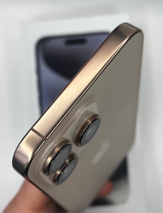iPhone 16 Pro Max 256GB Dorado Como Nuevo