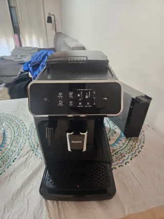 Cafetera Philips Serie 2200