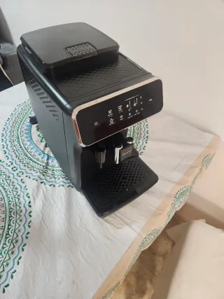 Cafetera Philips Serie 2200