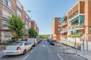 Piso en venta en Campamento en Madrid