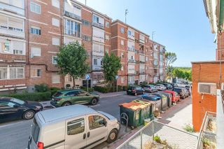 Piso en venta en Campamento en Madrid