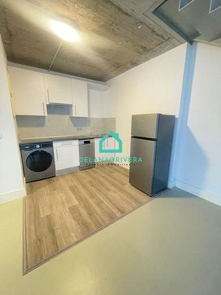 Local comercial en venta en Camarma de Esteruelas