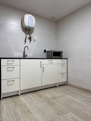 Local comercial en venta en Torresbellas en Alcorcón