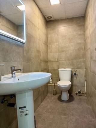 Local comercial en venta en Torresbellas en Alcorcón