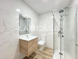 Local comercial en venta en Sant Andreu de Palomar en Barcelona