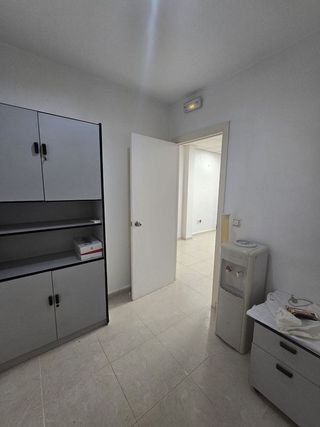 Oficina en alquiler en Santa Bárbara - La Zaporra en San Sebastián de los Reyes