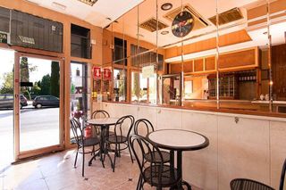 Local comercial en venta en Camino de Ronda - Rosaleda en Granada