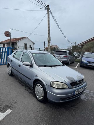 Opel Astra 2003