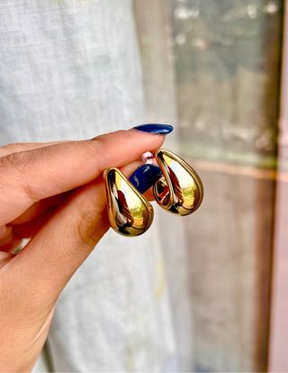 Orecchini a goccia dorati