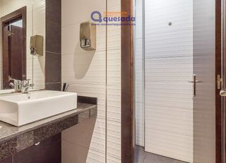 Local comercial en alquiler en Lena