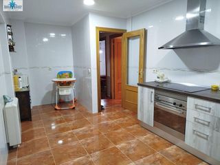 Casa adosada en venta en Pozohondo