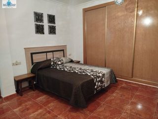 Casa adosada en venta en Pozohondo