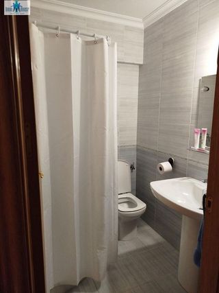 Casa adosada en venta en Pozohondo