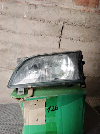 Faro Izquierdo Ford Transit 92-00