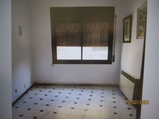 Edificio en venta en La Torrassa en Hospitalet de Llobregat, L´