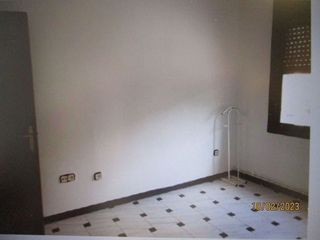 Edificio en venta en La Torrassa en Hospitalet de Llobregat, L´