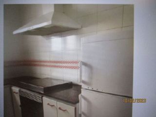 Edificio en venta en La Torrassa en Hospitalet de Llobregat, L´