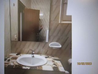 Edificio en venta en La Torrassa en Hospitalet de Llobregat, L´