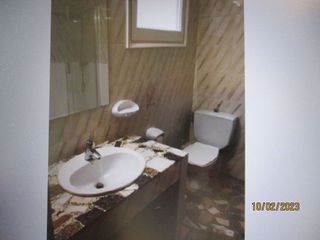 Edificio en venta en La Torrassa en Hospitalet de Llobregat, L´