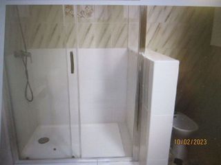 Edificio en venta en La Torrassa en Hospitalet de Llobregat, L´