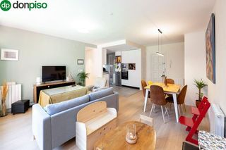 Piso en venta en Pajaritos - Plaza de Toros en Granada