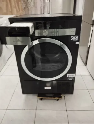 SECADORA GRONDIG Negra de 8 kg A++