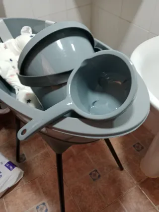 Bañera para bebé con cojín estrella poco uso