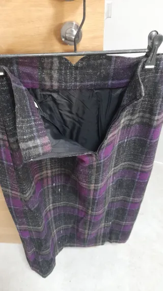 Falda de cuadros morada y gris