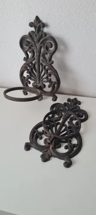 Dos Maceteros Forja Pared abatibles