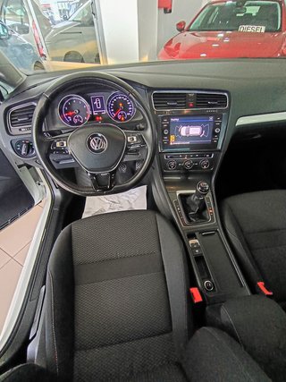 Volkswagen Golf 2020