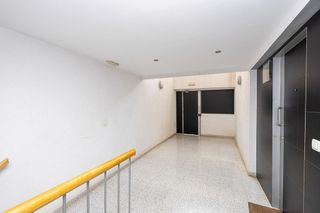 Piso en venta en Bola de Oro - Serrallo en Granada