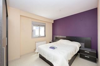 Piso en venta en Bola de Oro - Serrallo en Granada